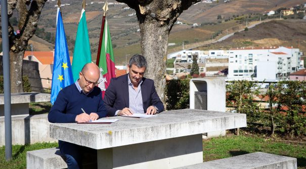 Assinatura do Auto de consignação da Empreitada “Espaço Douro do Frei João de Mansilha – Ligação de História”